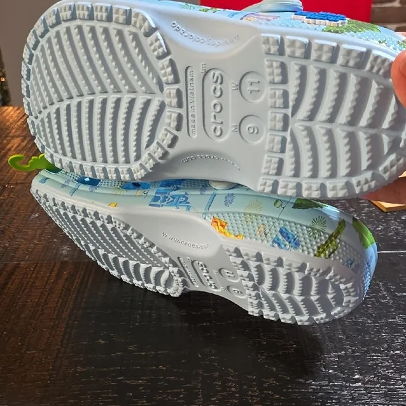 Crocs Blue Graphic Clogs - Picture 2 of 4